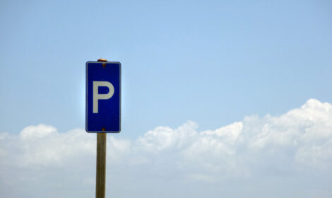 Parkování přímo u domu